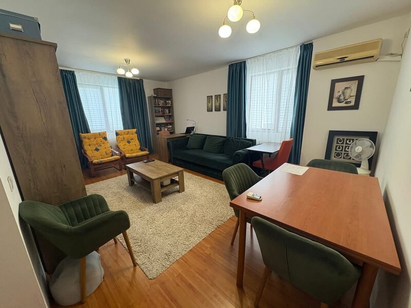 Oltenitei, Vacaresti.